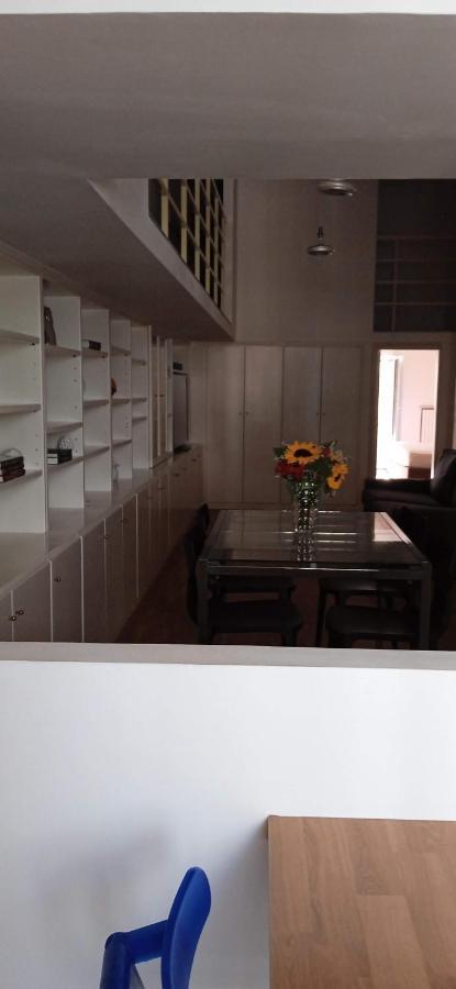 House City Bari Buitenkant foto